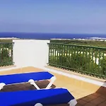 La Terraza De La Sabina * Es Mercadal